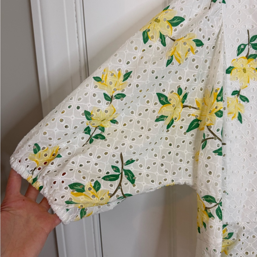Draper James Terri Tie Back Top in Magnolia Eyelet - Picture 4 of 8